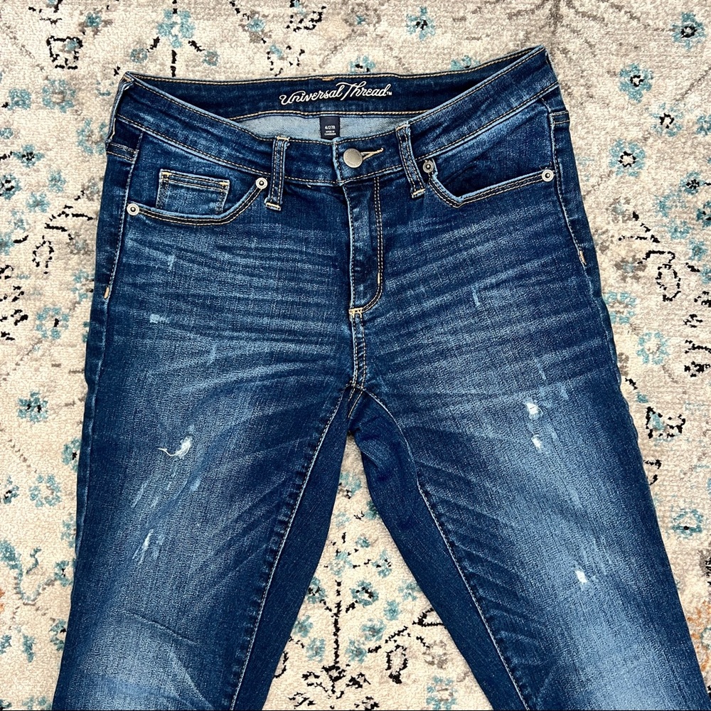 Universal Thread Jeans